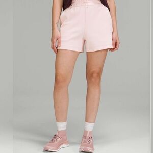 Lululemon Softstreme High-Rise Short 4”